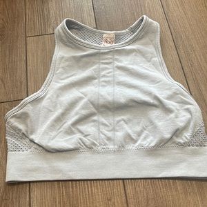 High neck sports bra